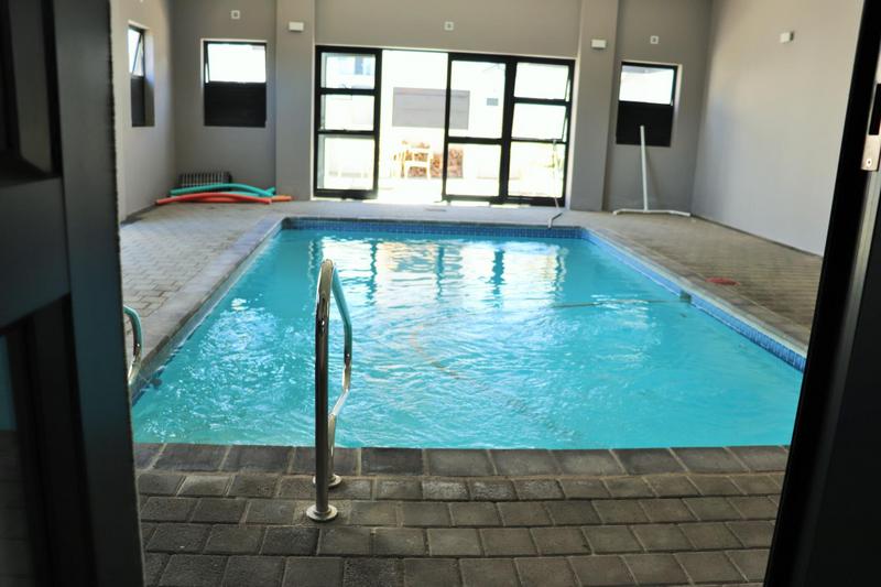 2 Bedroom Property for Sale in Buhrein Western Cape